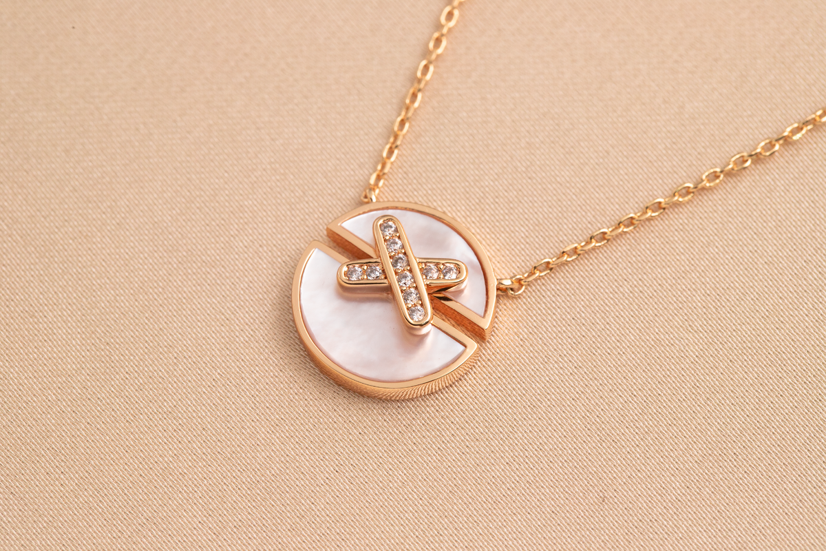 [Dawnora Jewelry]JEUX DE PINK GOLD DIAMOND NECKLACE