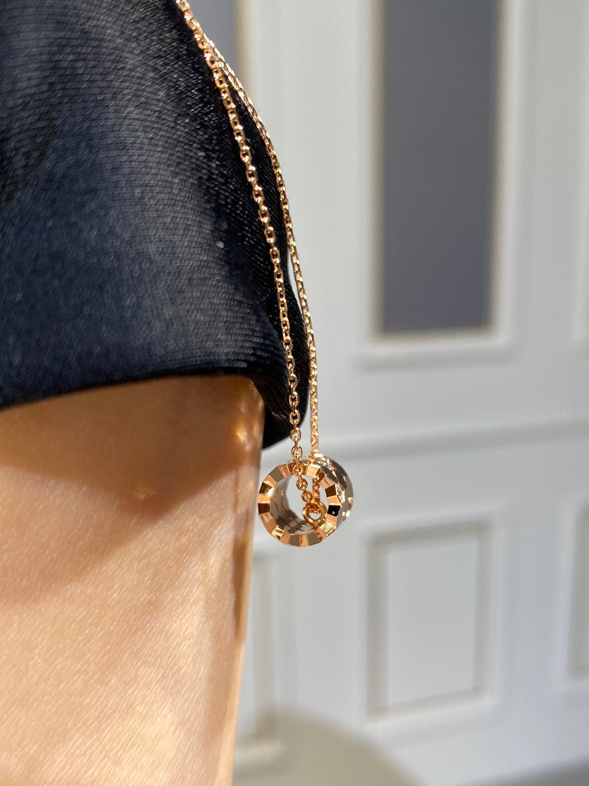 [Dawnora Jewelry]BEE LOVE DIAMOND NECKLACE