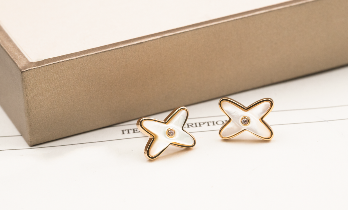 [Dawnora Jewelry]JEUX DE WHITE MOP ROSE GOLD DIAMOND EARRINGS