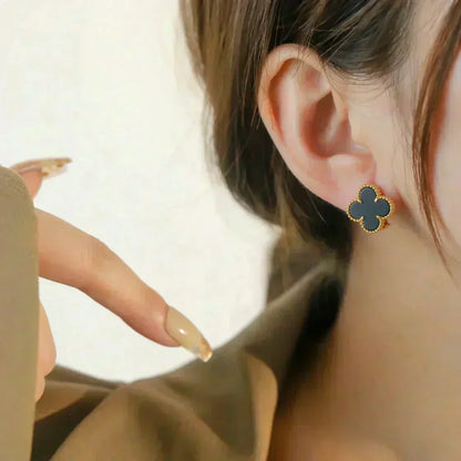 [Dawnora Jewelry]CLOVER MEDIUM 1 MOTIFS  ONYX STUD EARRINGS