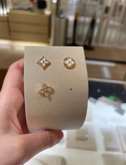 [Dawnora Jewelry]STAR BLOSSOM STUD EARRINGS PINK GOLD DIAMONDS