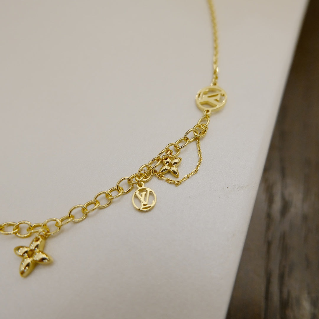 [Dawnora Jewelry]BLOOMING SUPPLE NECKLACE BRASS