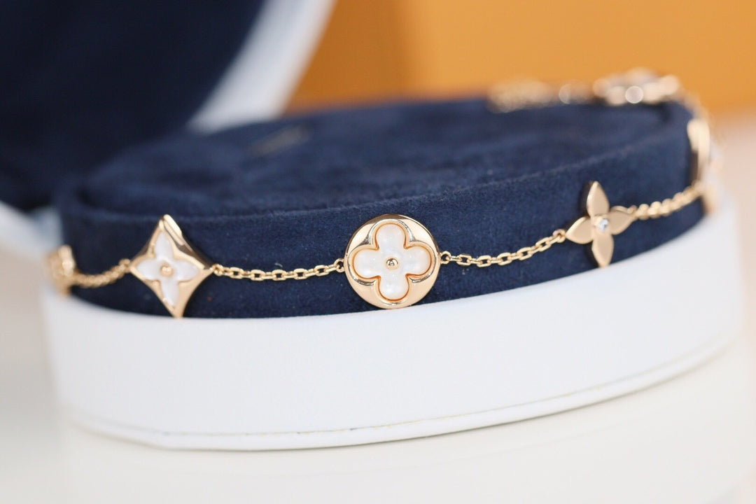 [Dawnora Jewelry]LEAF CLOVER BRACELET