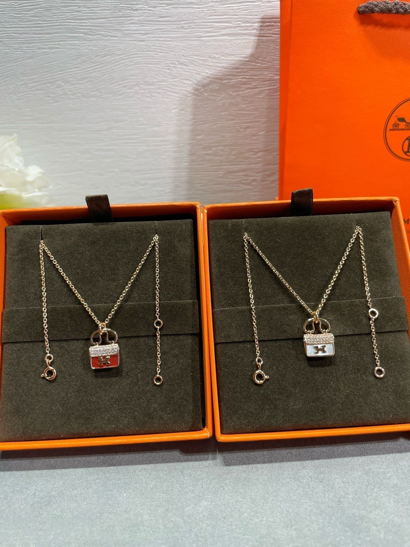 [Dawnora Jewelry]H CIRCE MOISSANITE PENDANT NECKLACE GOLD