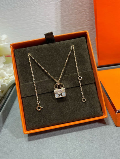 [Dawnora Jewelry]H CIRCE MOISSANITE PENDANT NECKLACE GOLD