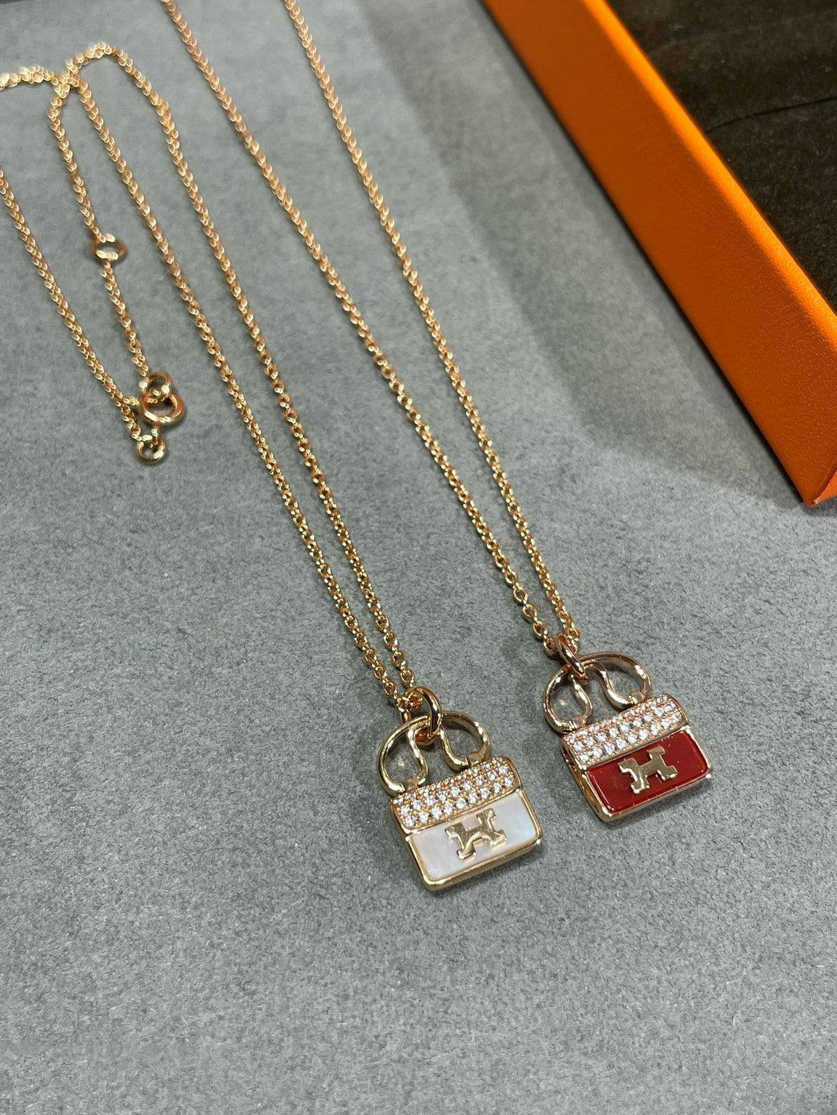 [Dawnora Jewelry]H CIRCE MOISSANITE PENDANT NECKLACE GOLD