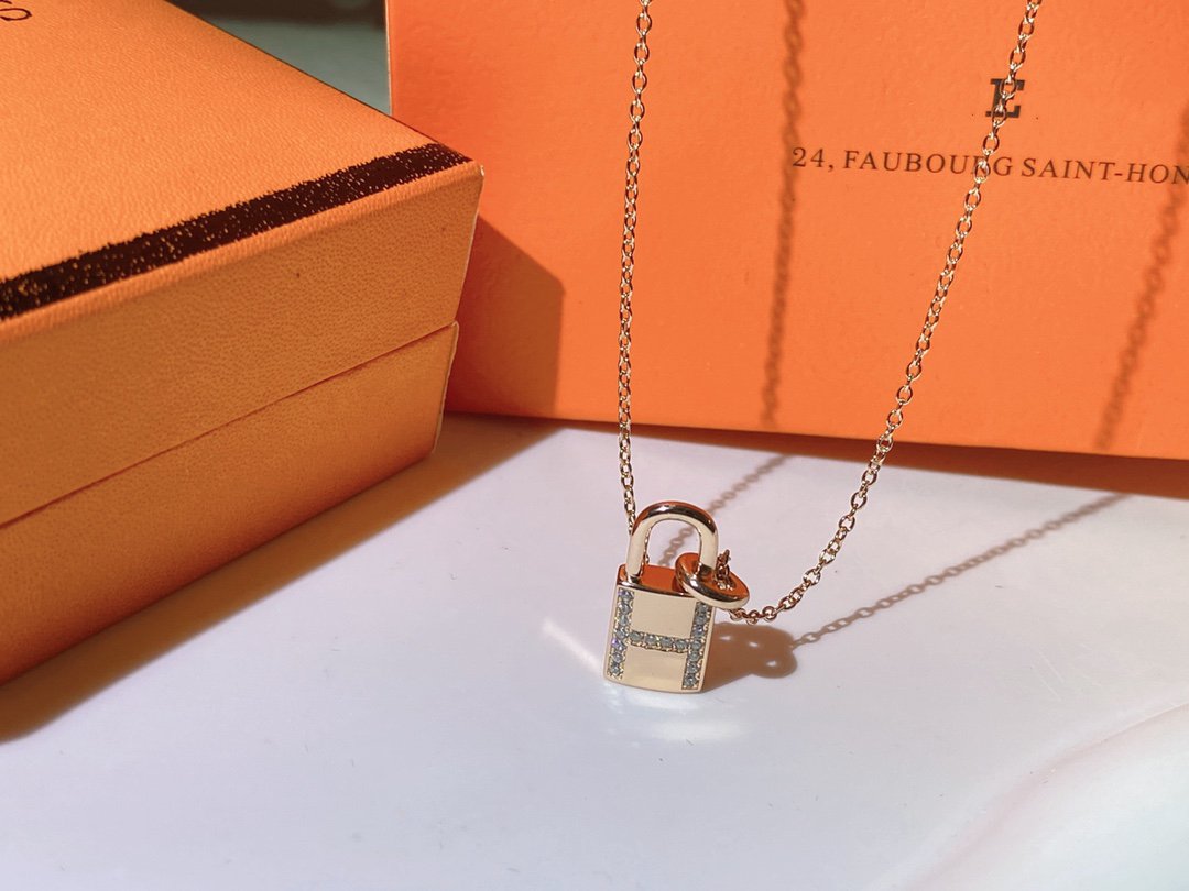 [Dawnora Jewelry]HM ADVANCED NICHE LOCK HEAD NECKLACE DIAMONDS