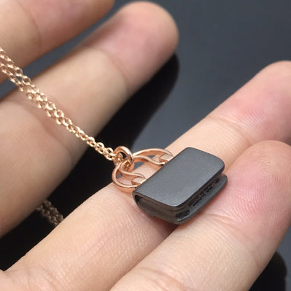 [Dawnora Jewelry]WOMEN'S HM AMULETTES CONSTANCE PENDANT NECKLACE