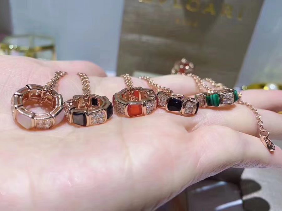 [Dawnora Jewelry]SERPENTI PEDANT DIAMOND NECKLACE