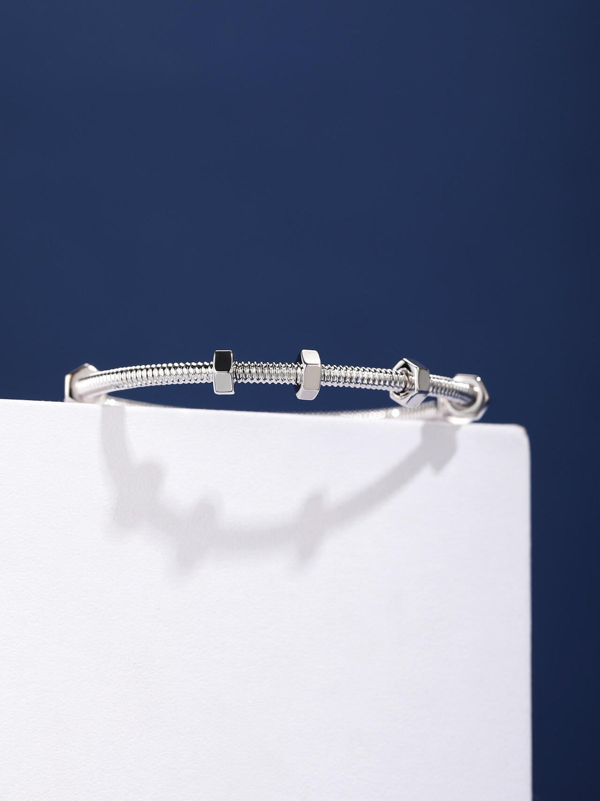 [Dawnora Jewelry]CT THREADED BRACELET