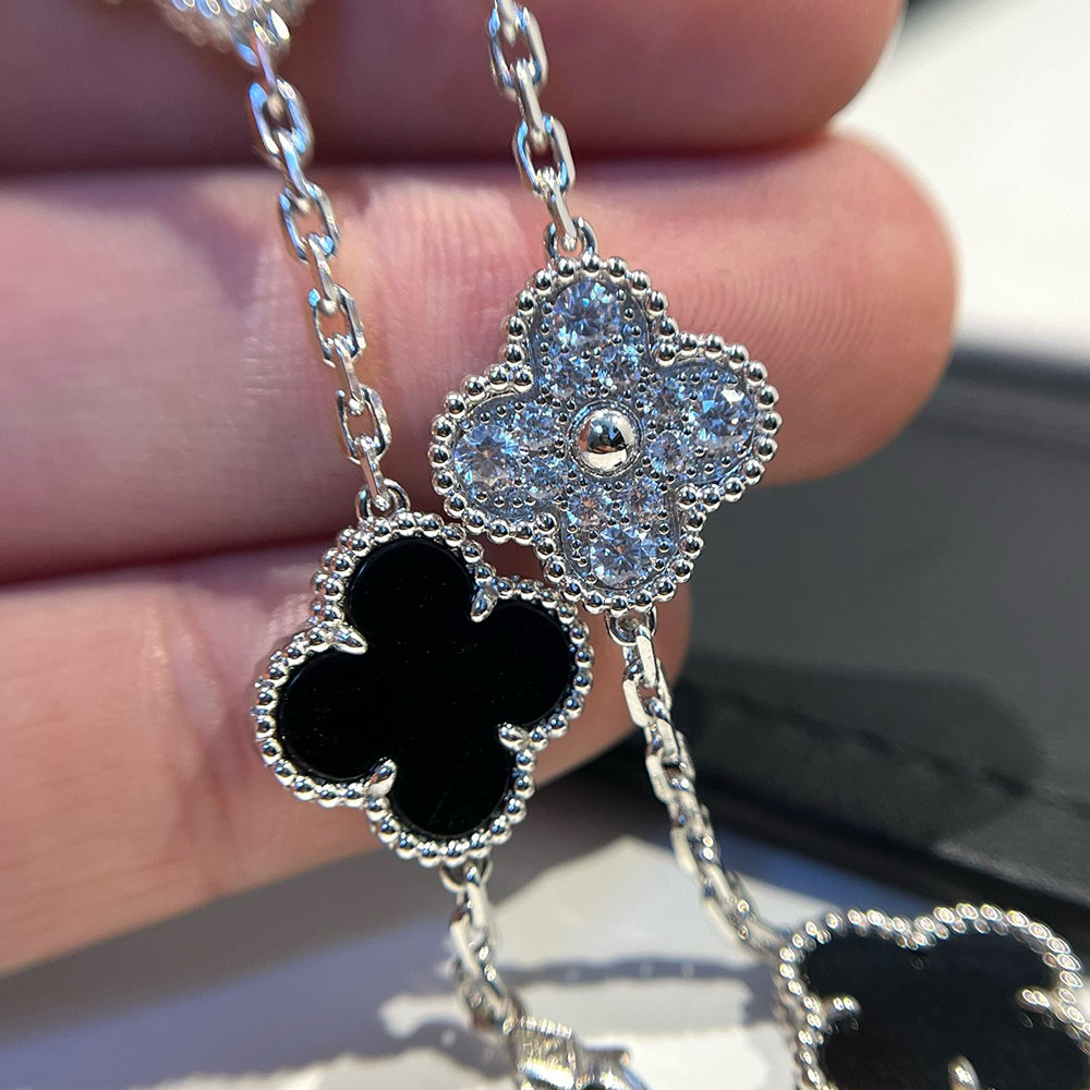 [Dawnora Jewelry] CLOVER 5 MOTIF ONYXS BRACELET COLLECTION