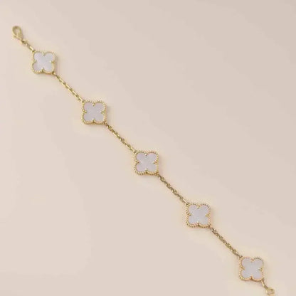 [Dawnora Jewelry]CLOVER WHITE PEARL MOP 5 MOTIF BRACELET COLLECTION