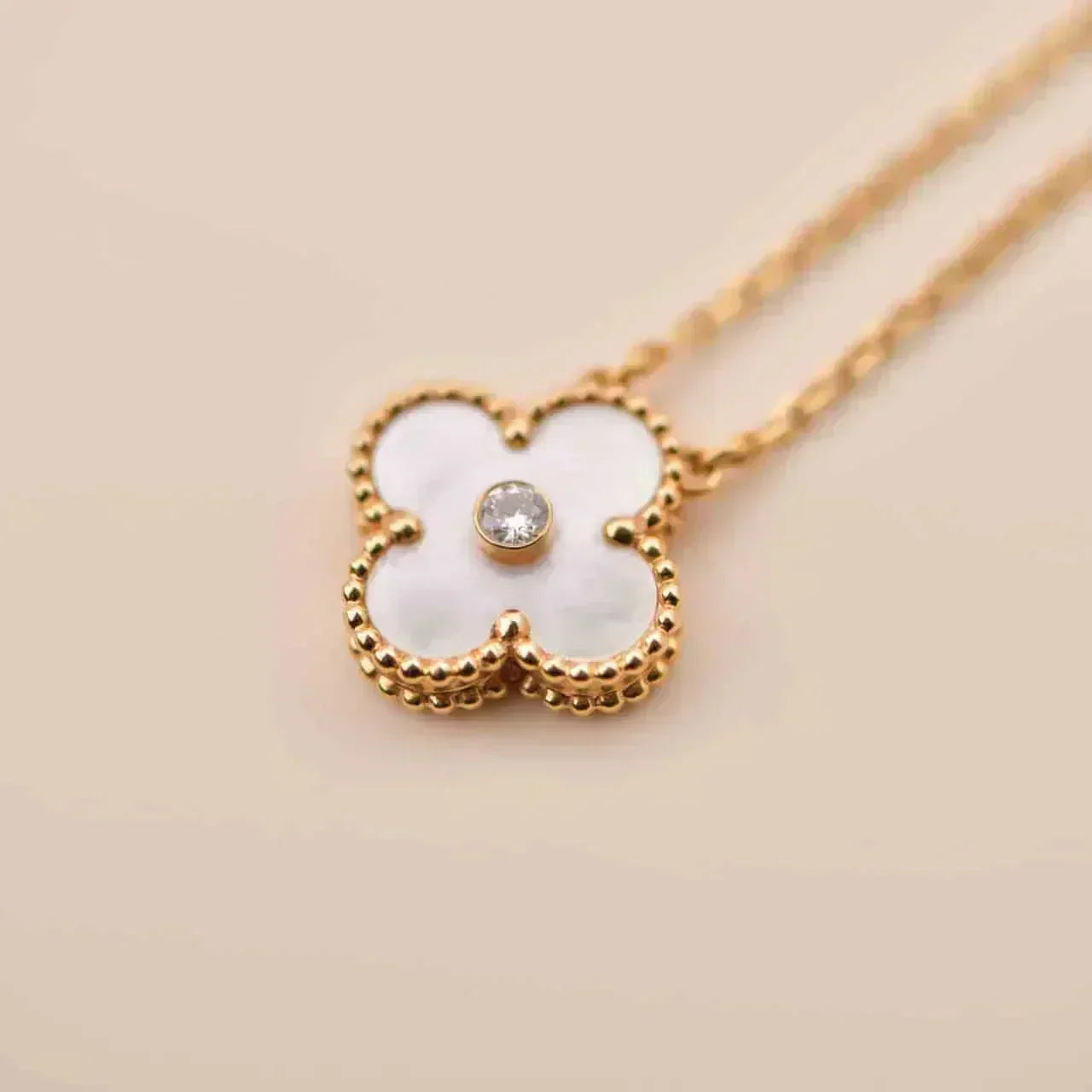 [Dawnora Jewelry]CLOVER 15MM DIAMOND WHITE FRITILLARIA NECKLACE