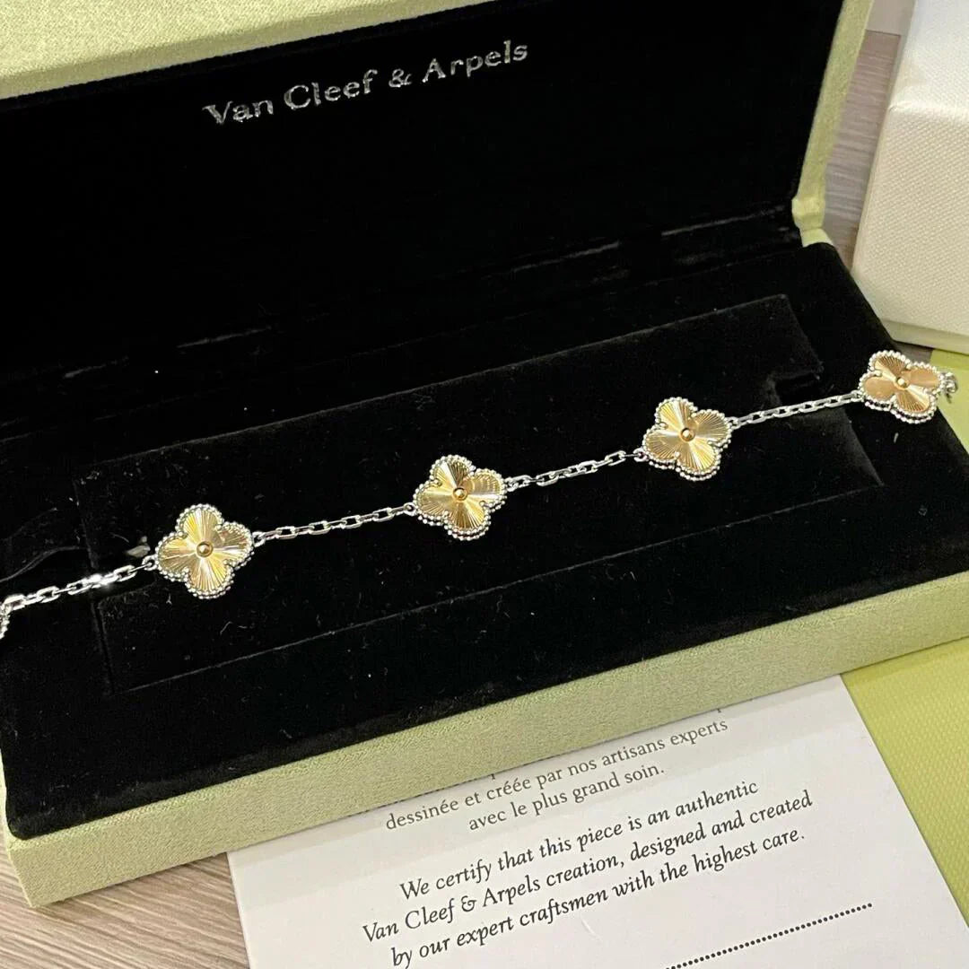 [Dawnora Jewelry] CLOVER 5 MOTIF LASER BRACELET COLLECTION