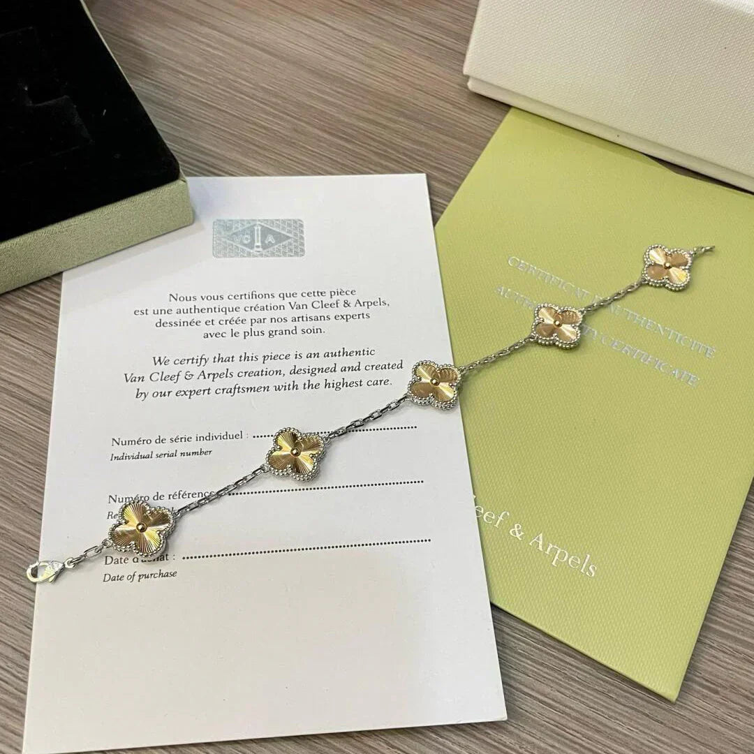 [Dawnora Jewelry] CLOVER 5 MOTIF LASER BRACELET COLLECTION