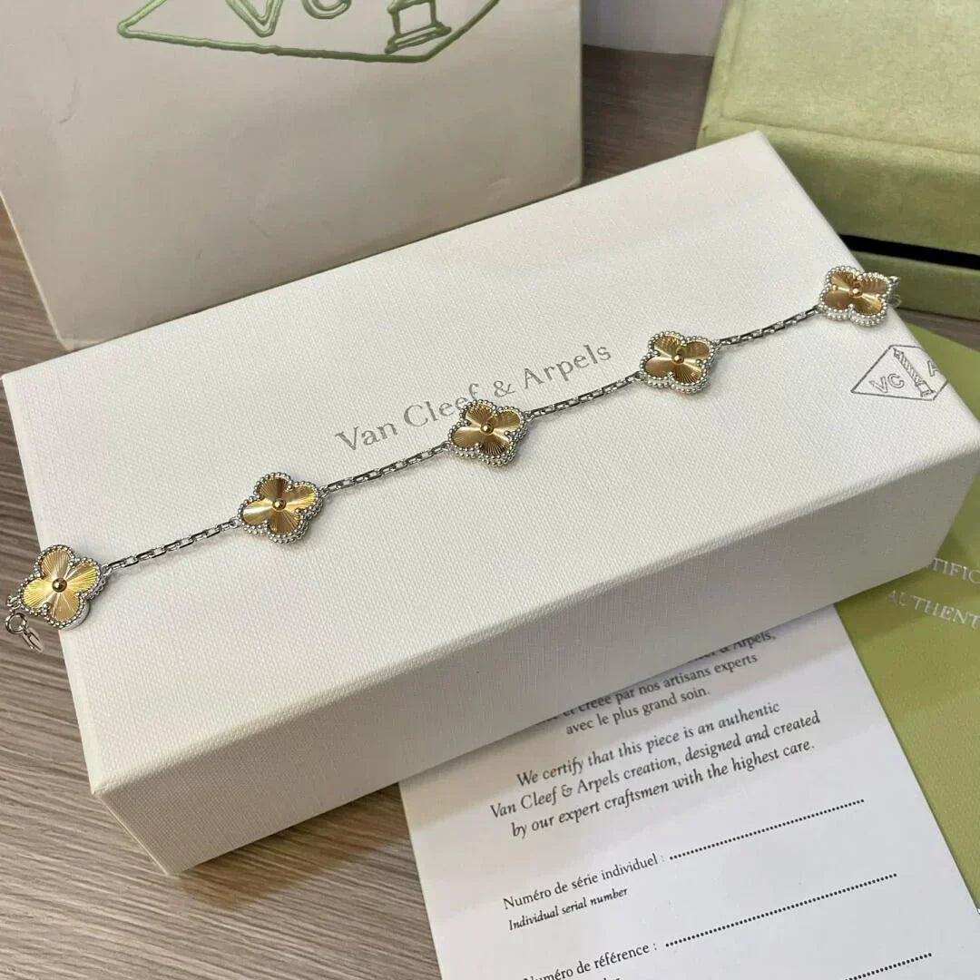 [Dawnora Jewelry] CLOVER 5 MOTIF LASER BRACELET COLLECTION