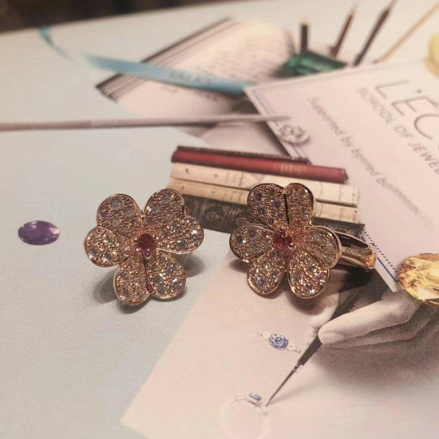 [Dawnora Jewelry]FRIVOLE PINK GOLD FLOWER DIAMOND EARRINGS